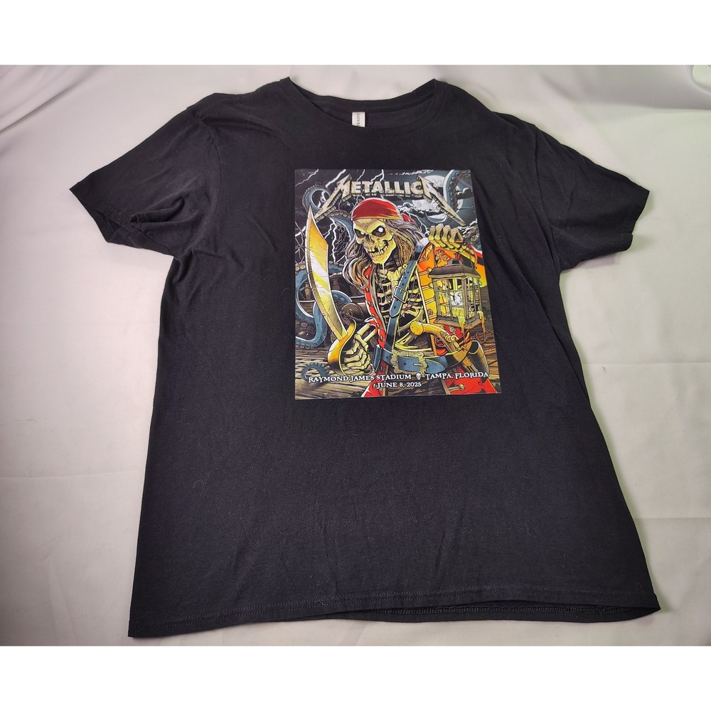 Metallica Shirt Large M72 Tour Tampa Raymond James Stadium Pirate Skull Poster L